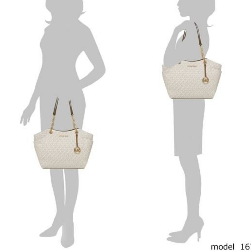 MICHAEL KORS LG CHAIN SHOULDER TOTE VANILLA NWT - Picture 10 of 16